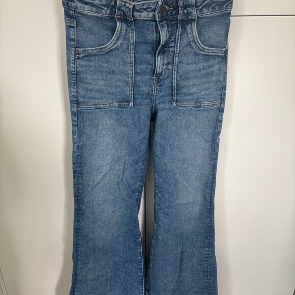 American Eagle High Rise Flare Jeans Size 4 Short Inseam - Picture 1 of 4